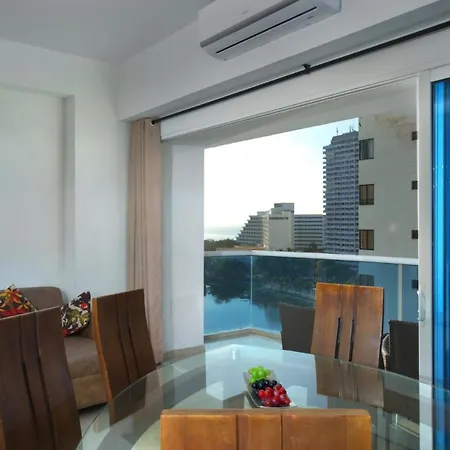 Poseidon Lake Apartments Cartagena Exterior photo